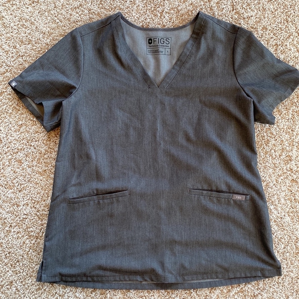 Graphite Figs scrub set
